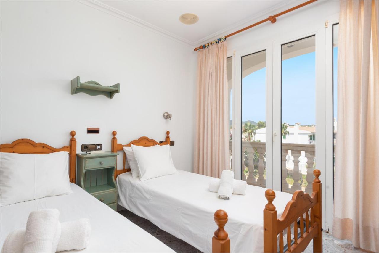 Villa Cala Marsal Puerto Colom Eksteriør billede